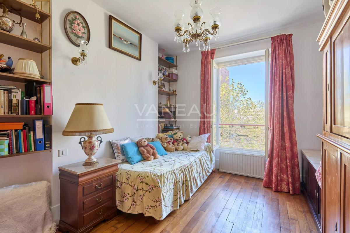 Boulogne - Proche des Passages