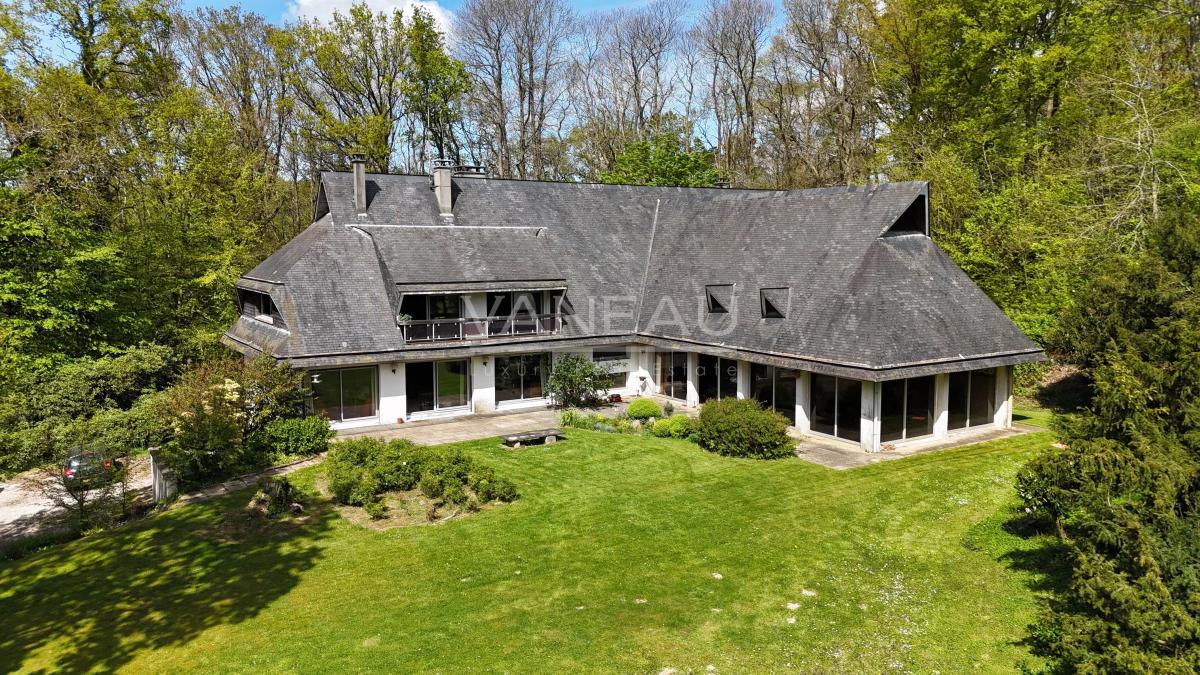 Maison d'architecte  intemporelle en Normandie
