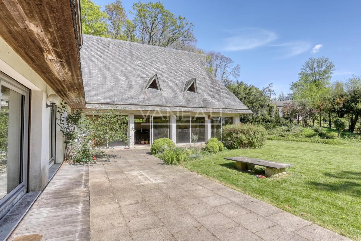 Maison d'architecte  intemporelle en Normandie