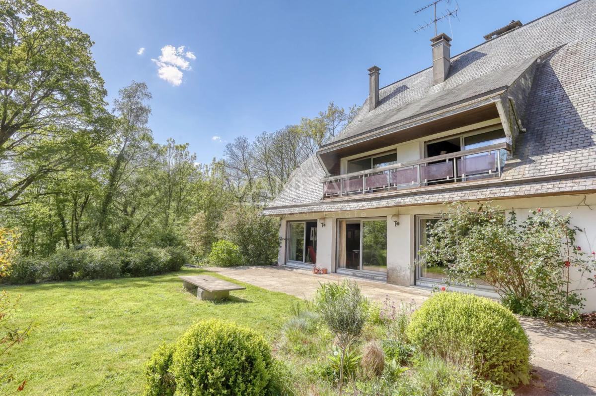 Maison d'architecte  intemporelle en Normandie