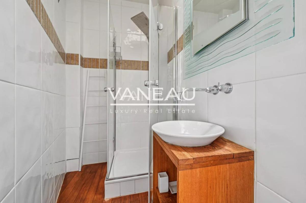 DUPLEX MEUBLÉ - PARIS XV