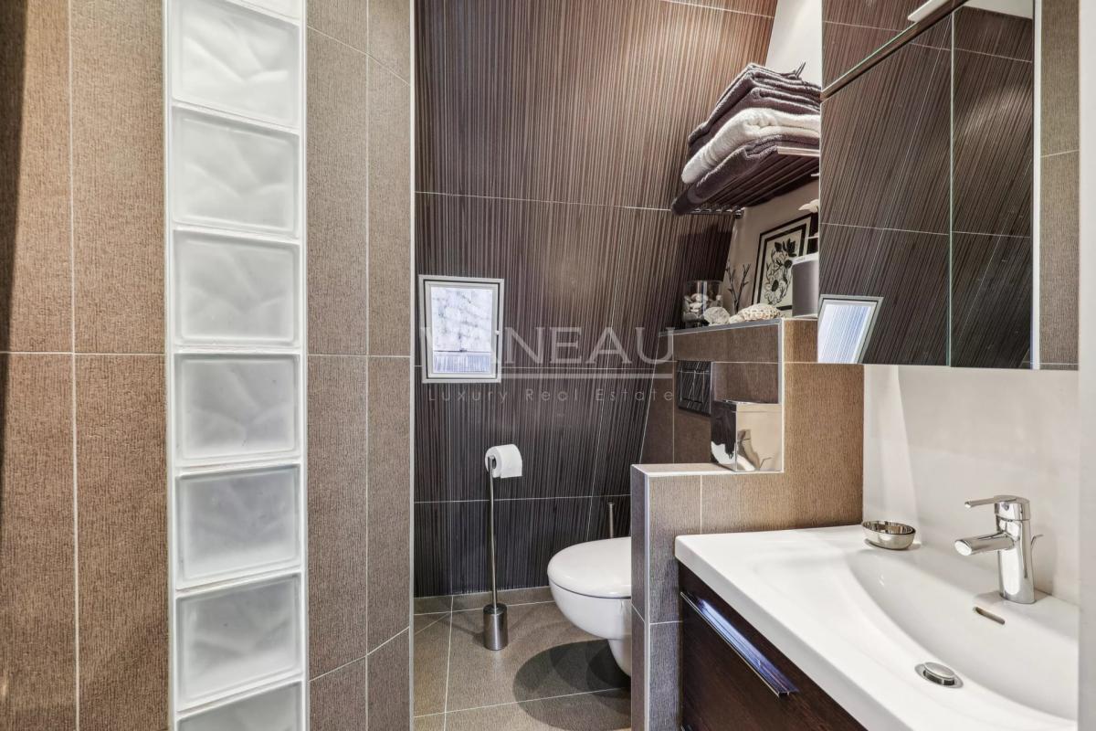 Paris XVIe - Trocadero -  Pied à terre en dernier étage