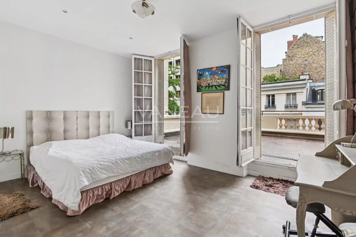 Paris XVIe - Square Lamartine - Hôtel particulier de réception e