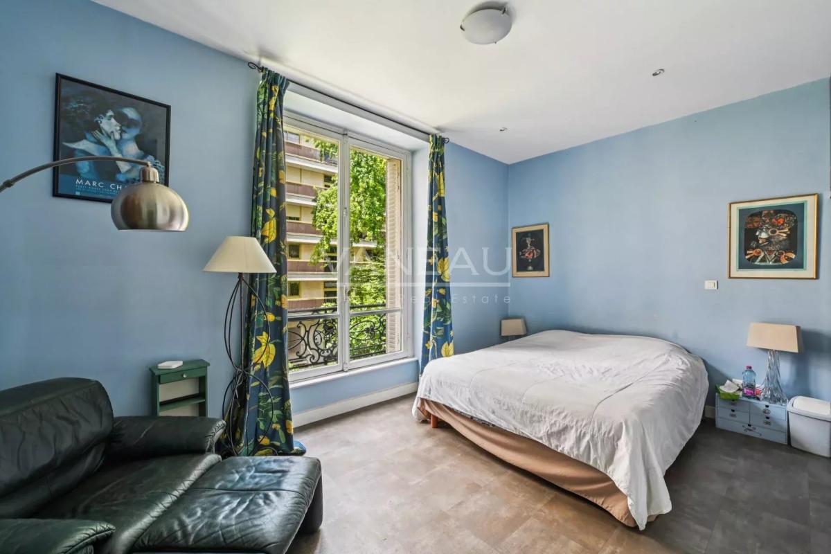 Paris XVIe - Square Lamartine - Hôtel particulier de réception e