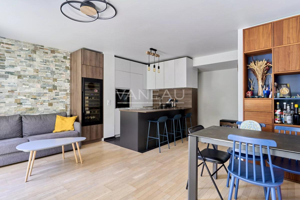 Courbevoie - Appartement 4 pièces avec jardin dans immeuble réce