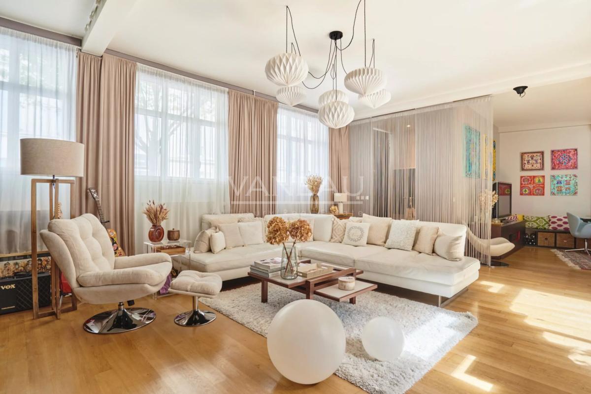 PUTEAUX - Maison contemporaine familiale – Proche La Défense, au