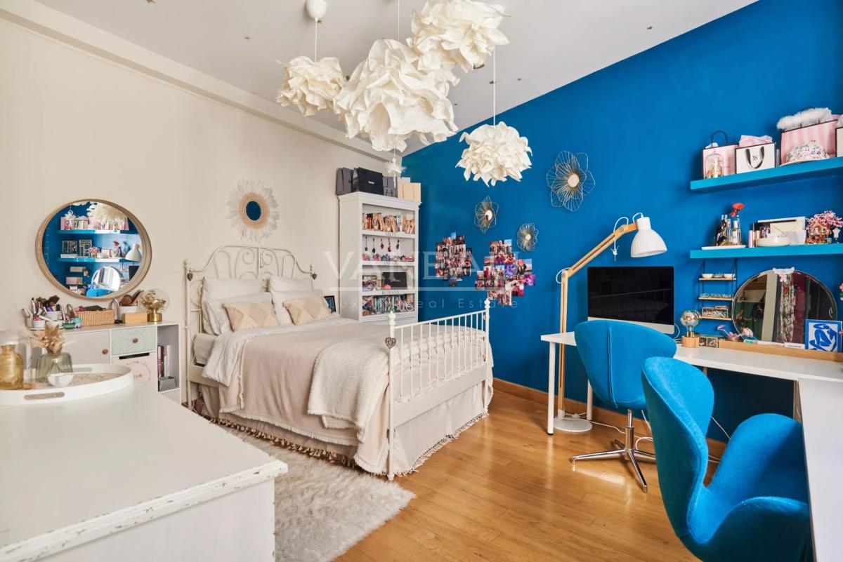 PUTEAUX - Maison contemporaine familiale – Proche La Défense, au