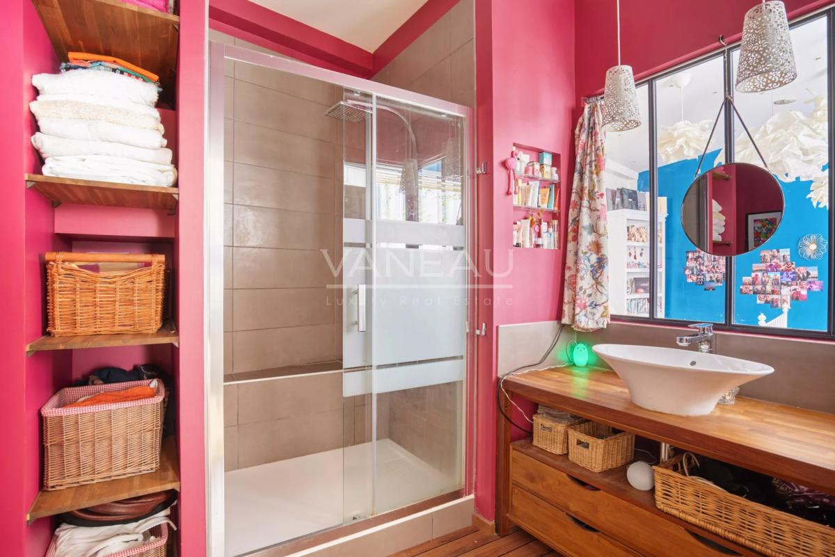 PUTEAUX - Maison contemporaine familiale – Proche La Défense, au