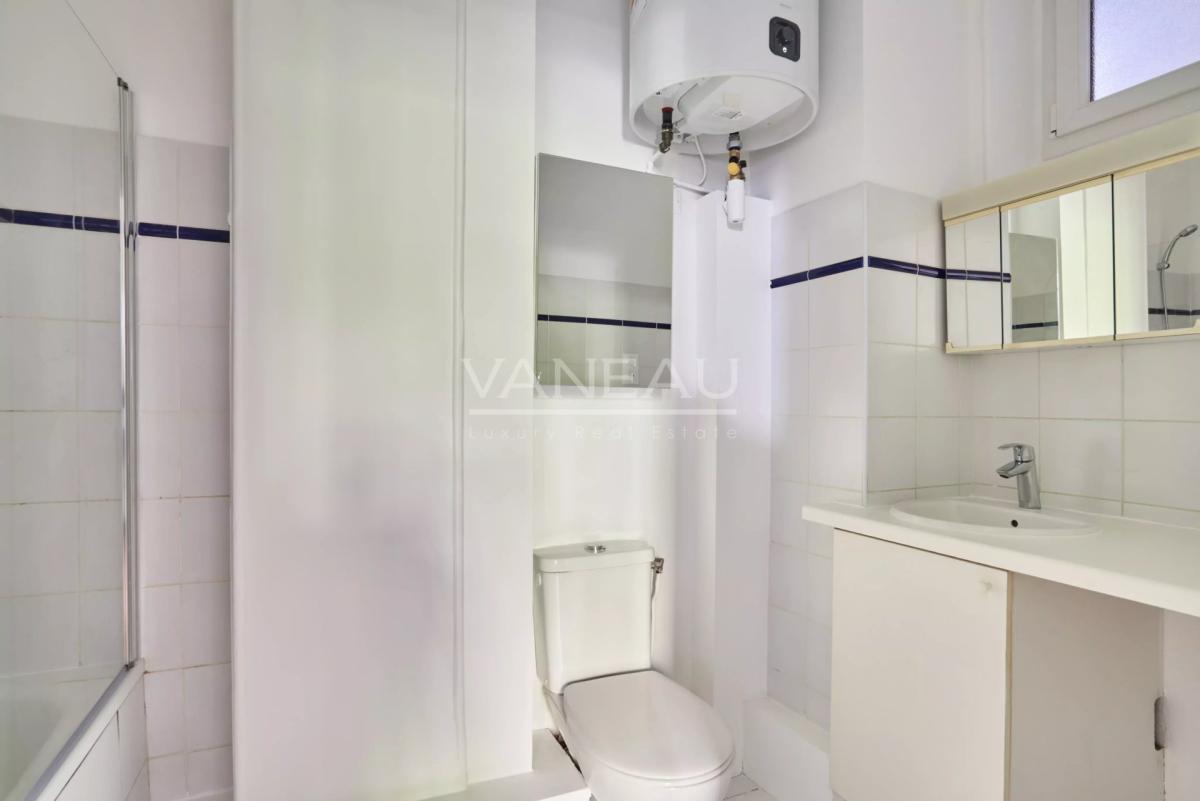 PARIS XVII - BATIGNOLLES - LÉVIS