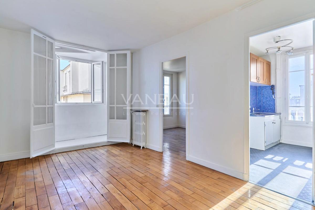 Vincennes - Bérault / Château de Vincennes - Deux pièces vue dég