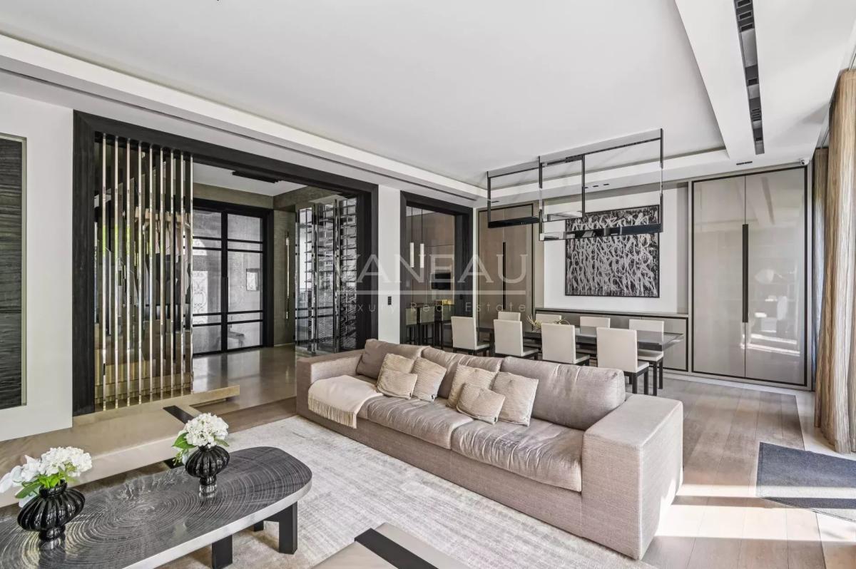 HOTEL PARTICULIER - NEUILLY - BOIS