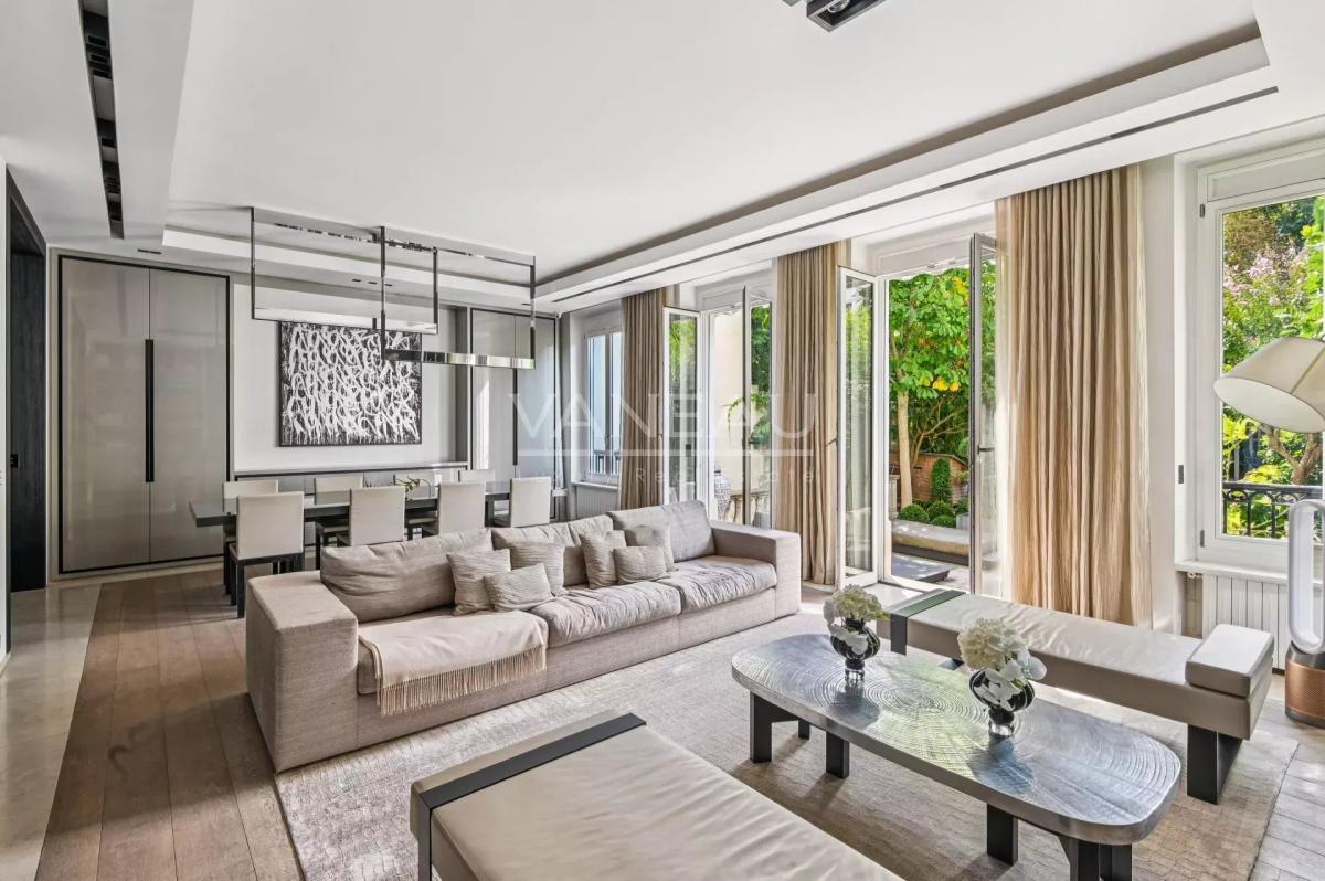 HOTEL PARTICULIER - NEUILLY - BOIS