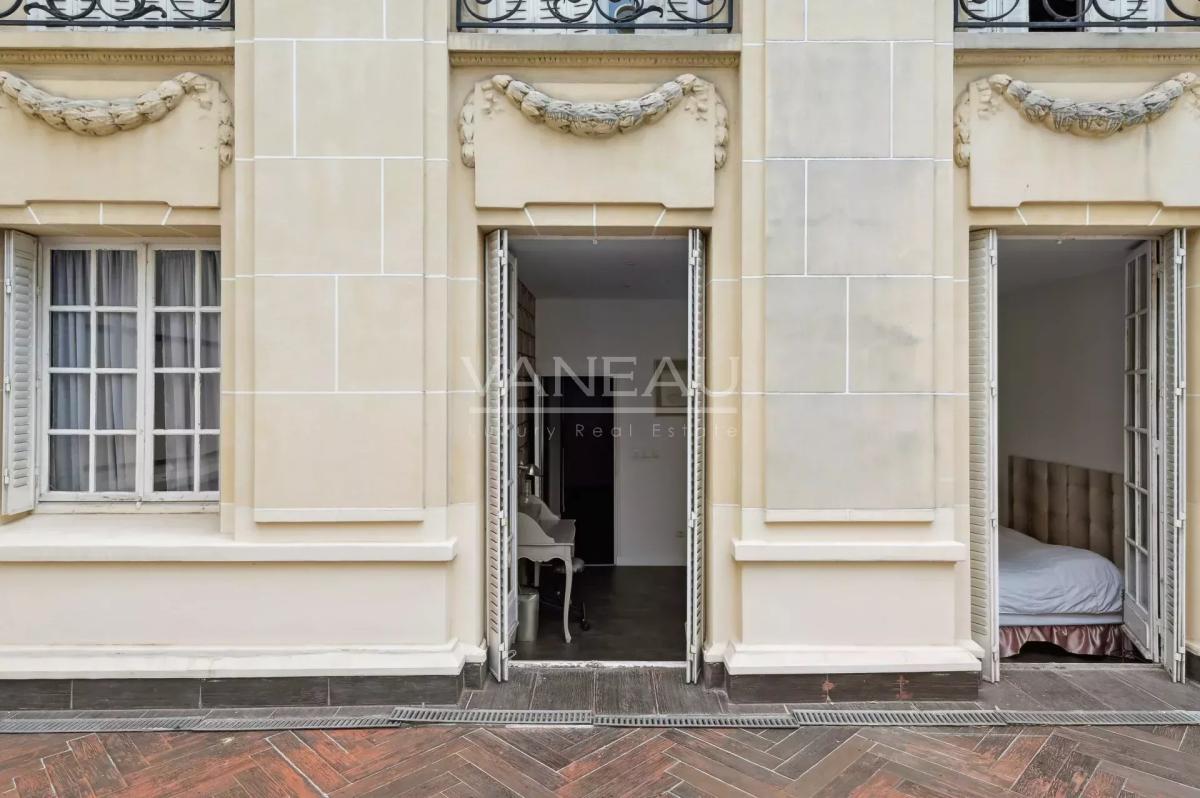 Paris XVIe - Square Lamartine - Hôtel particulier de réception e