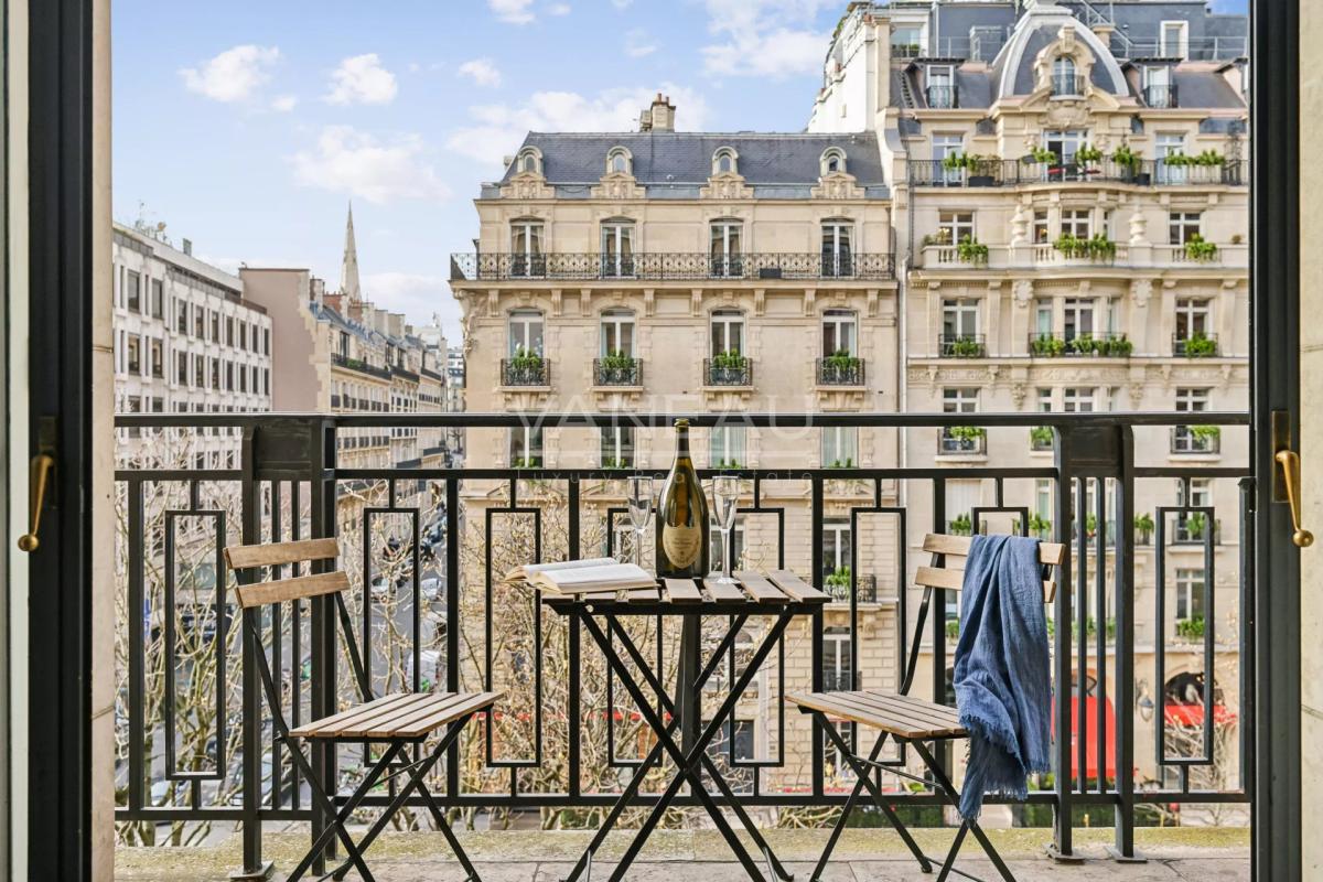 Triangle d'or - Montaigne - Appartement de réception.