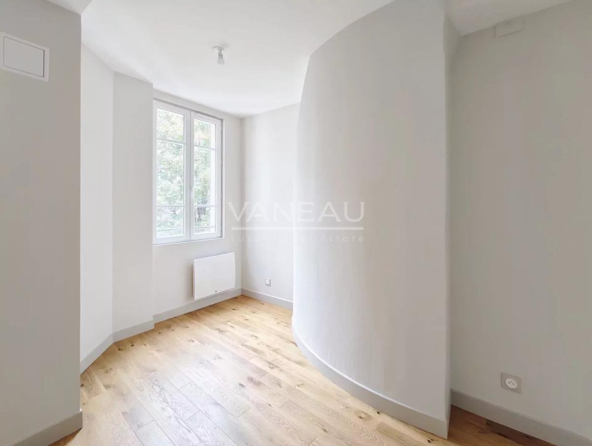 Paris XIVe - Rue des Plantes - Trois pièces Calme Rénové DPE B