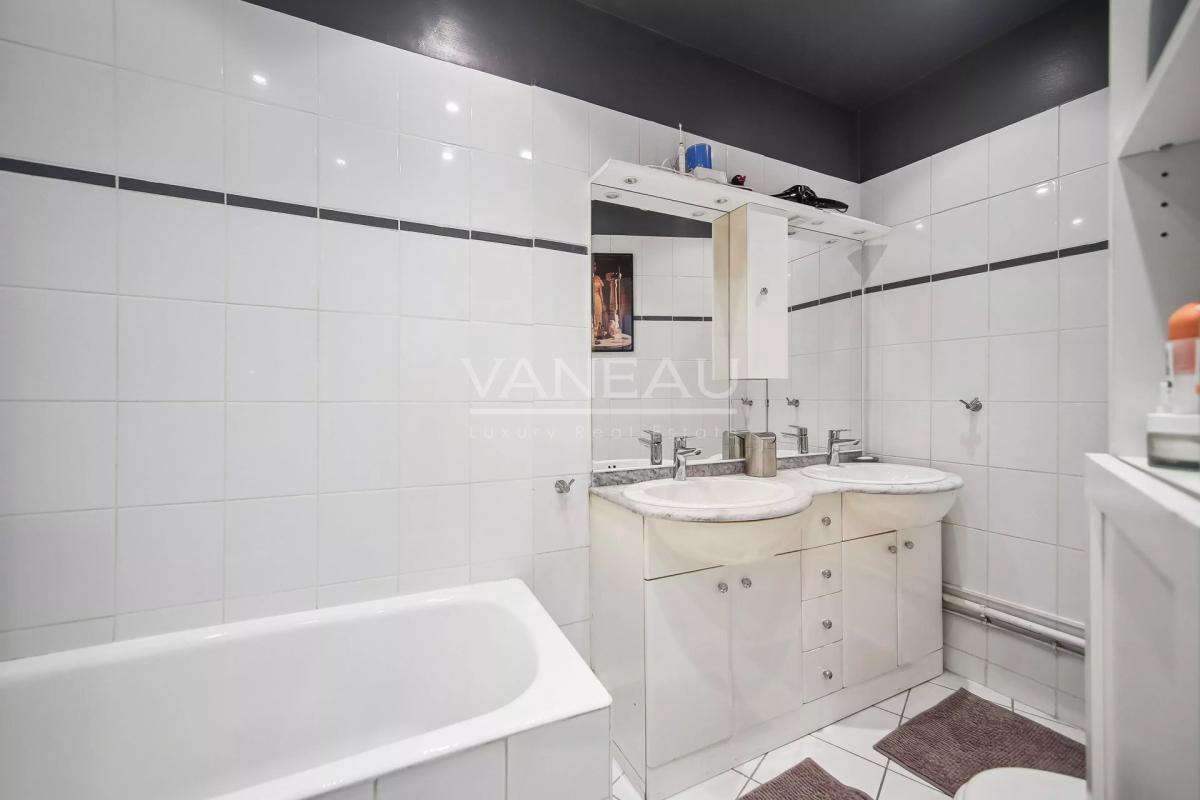 EXCLUSIVITE - 4 PIECES