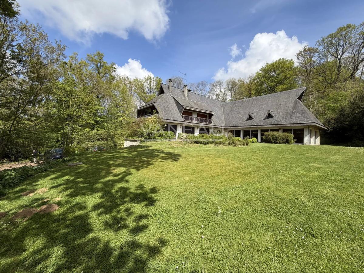 Maison d'architecte  intemporelle en Normandie