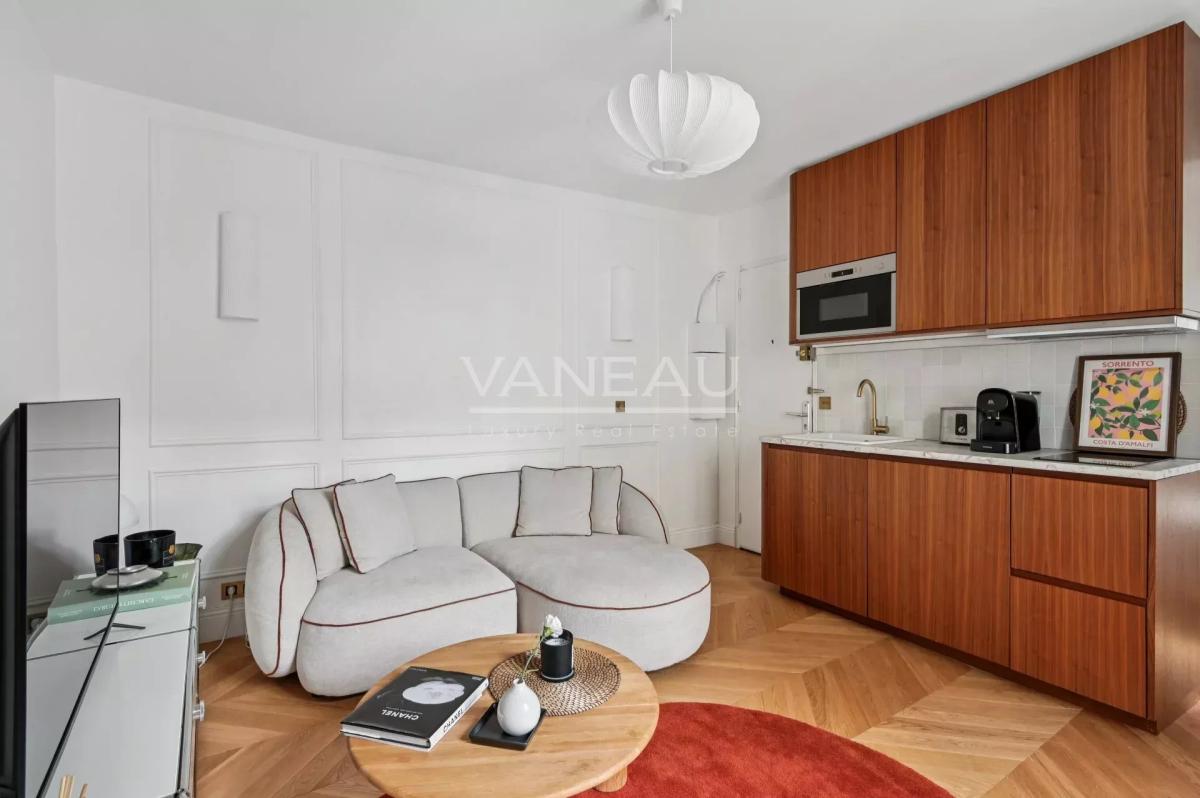 Bon Marché - Vaneau - 2eme étage