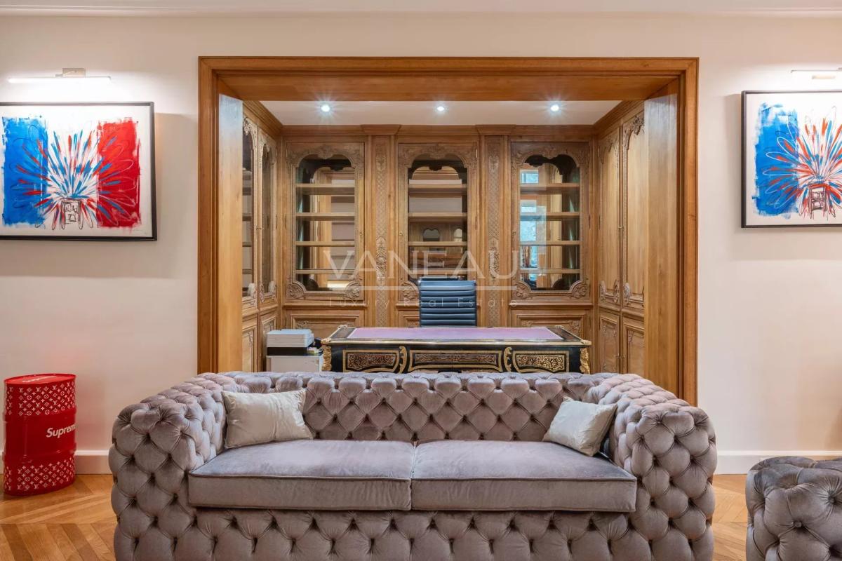 Paris XVIe - OCDE - Spectaculaire appartement de réception allia