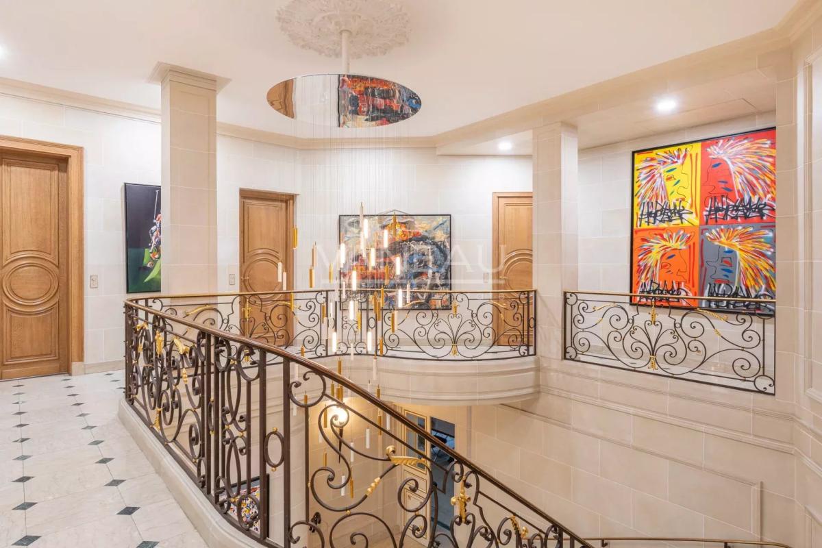 Paris XVIe - OCDE - Spectaculaire appartement de réception allia