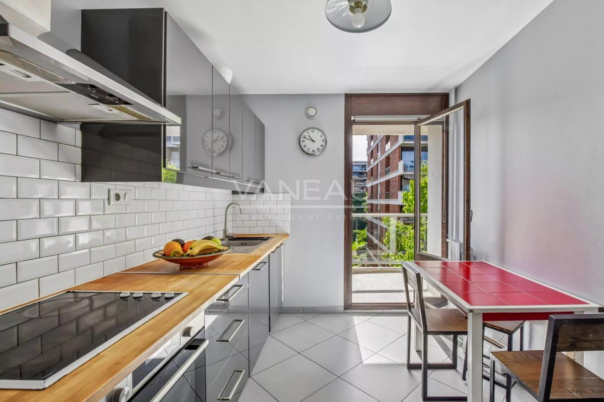 Résidence standing - 4 pèces avec terrasse - piscine et tennis .