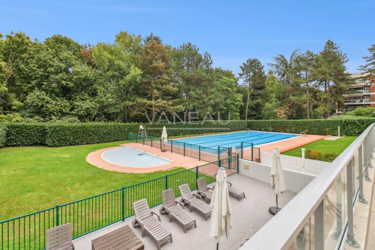 Résidence standing - 4 pèces avec terrasse - piscine et tennis .
