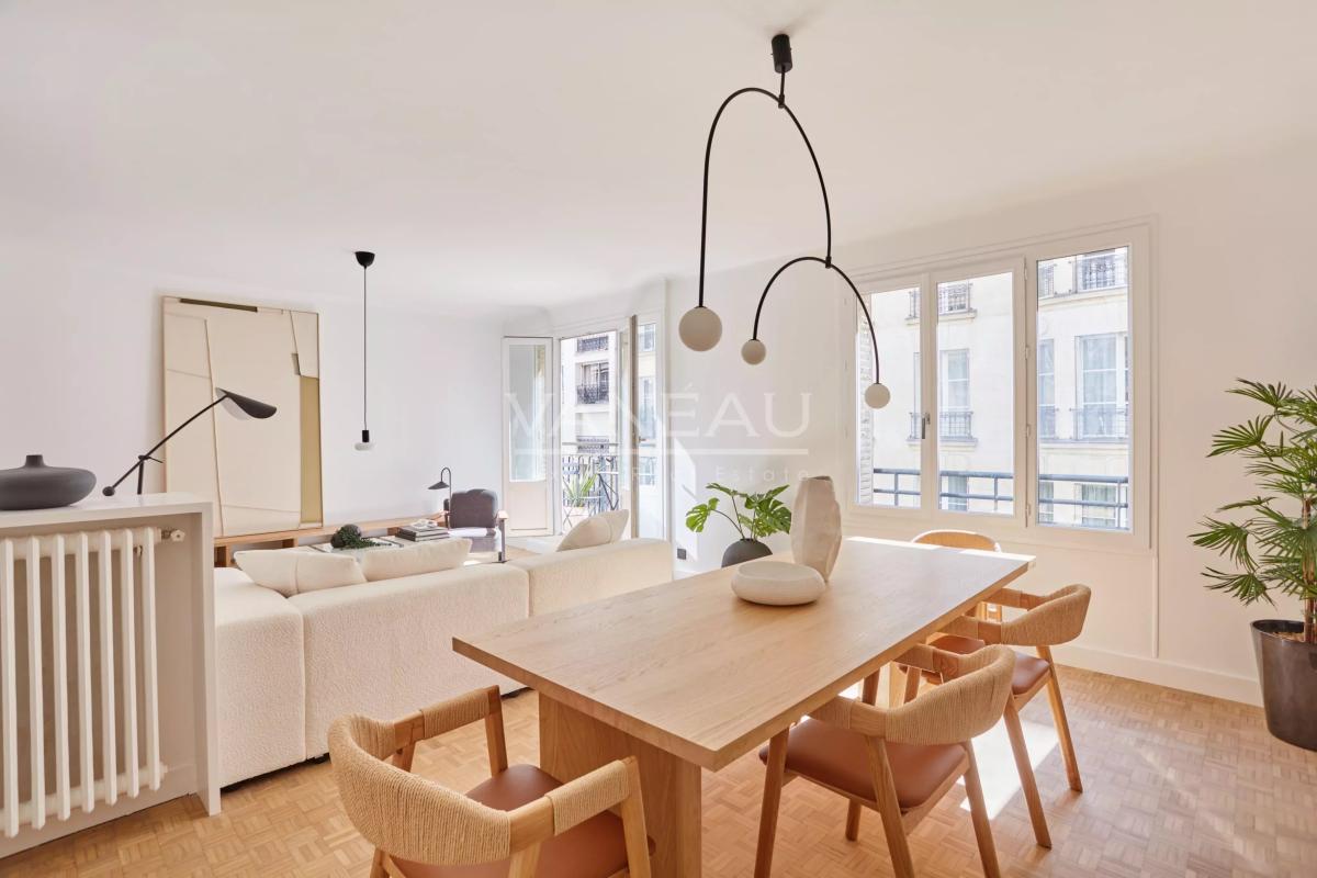 Paris XVIe - Jasmin - René Bazin - Appartement trois chambres, lumineux avec Balcon.