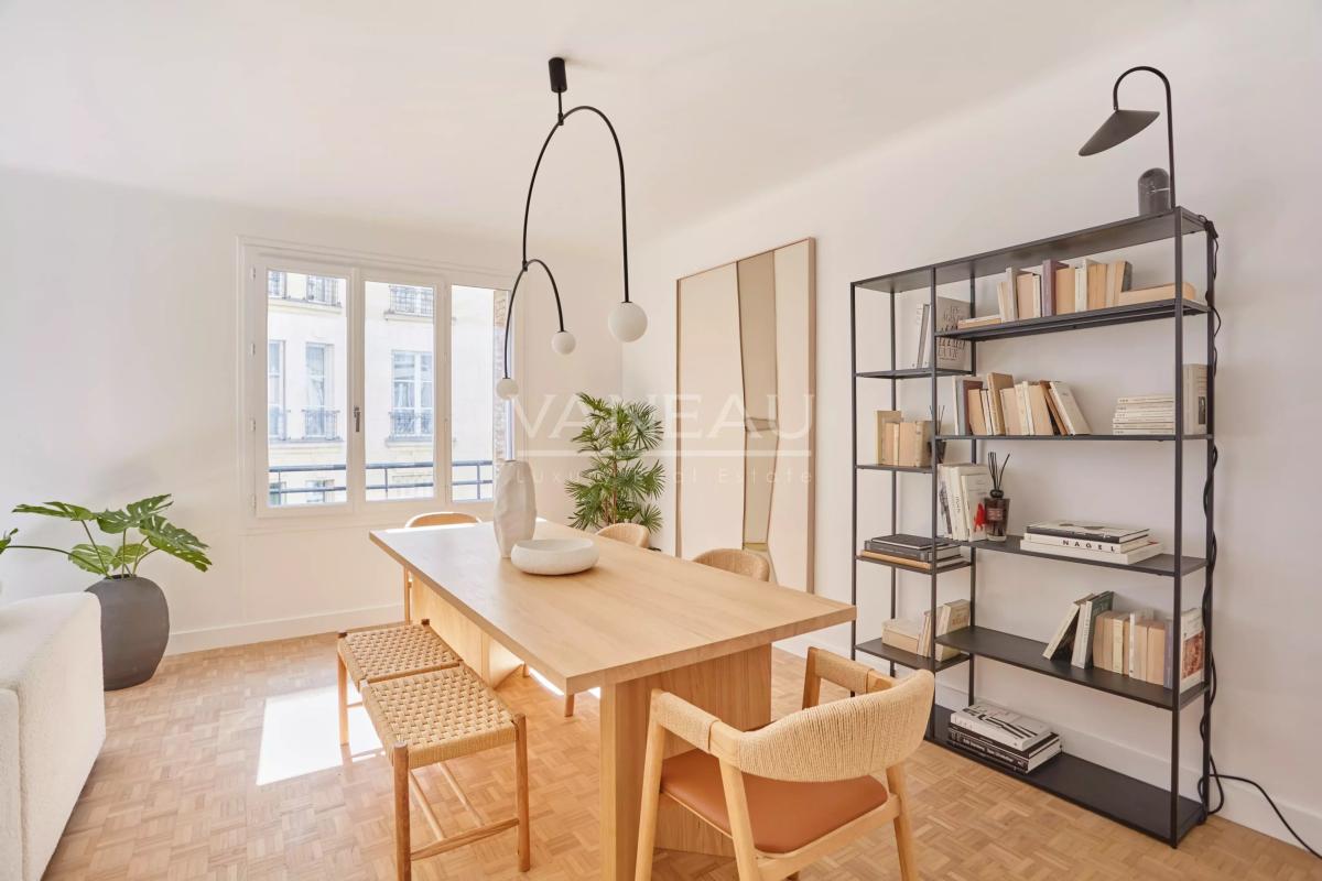 Paris XVIe - Jasmin - René Bazin - Appartement trois chambres, lumineux avec Balcon.