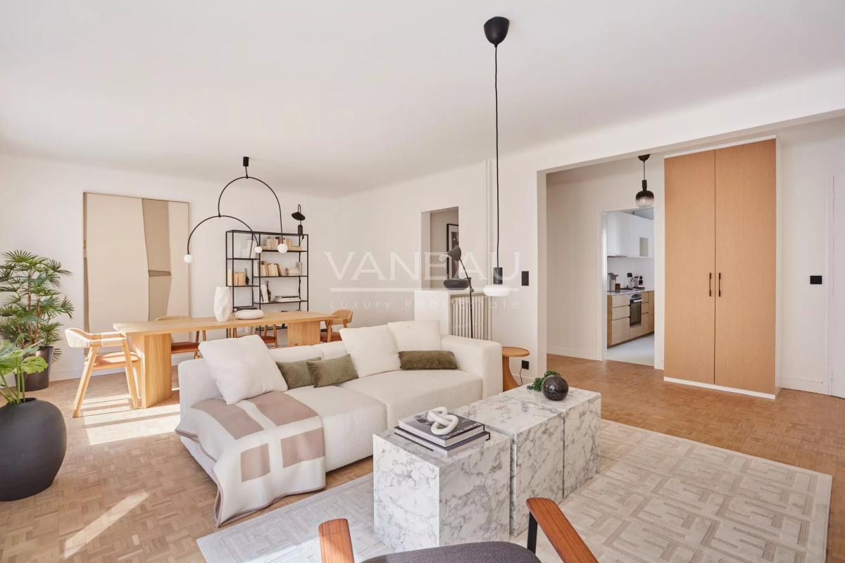 Paris XVIe - Jasmin - René Bazin - Appartement trois chambres, lumineux avec Balcon.
