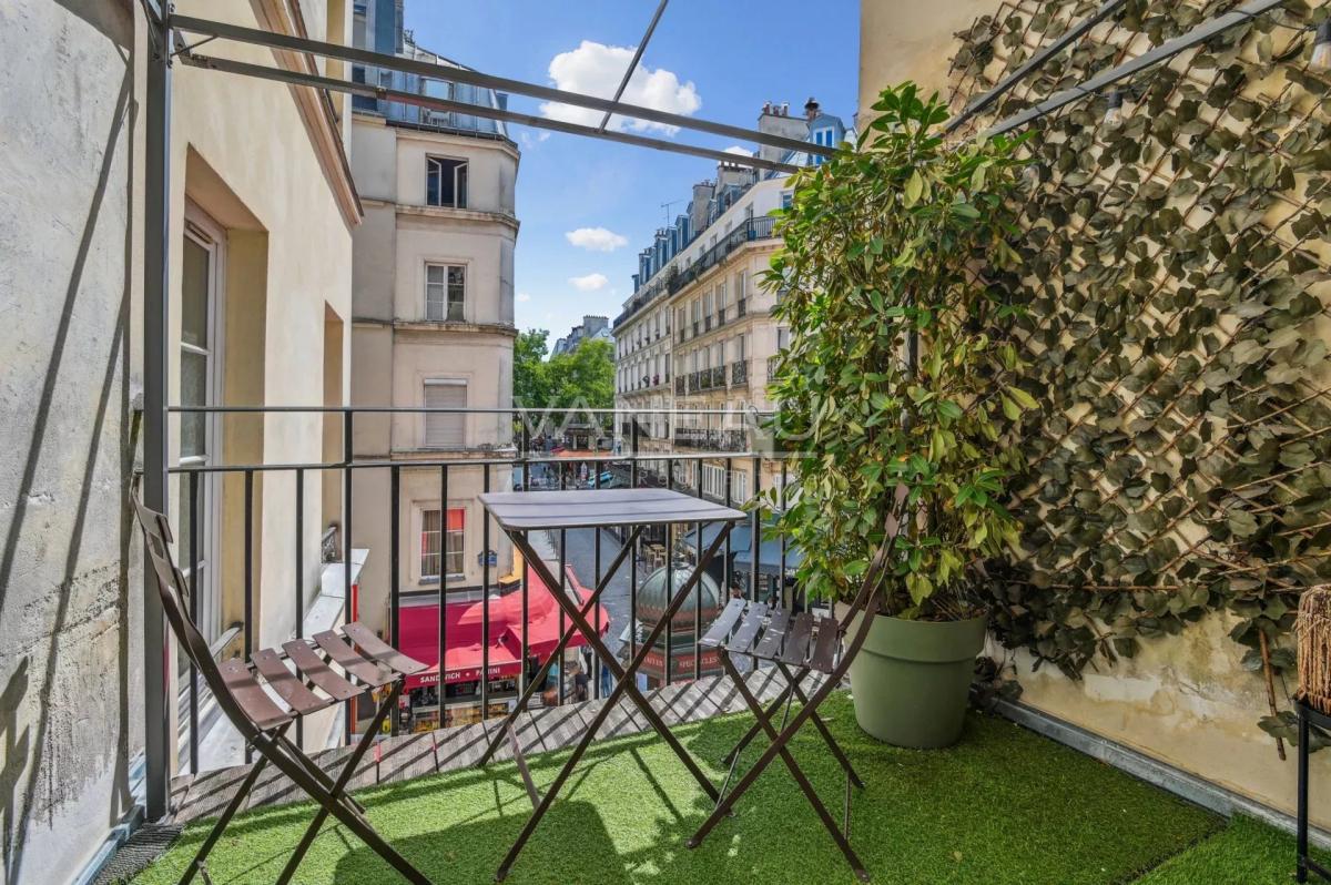 Paris Ier - Les Halles - Rivoli - Duplex avec terrasse