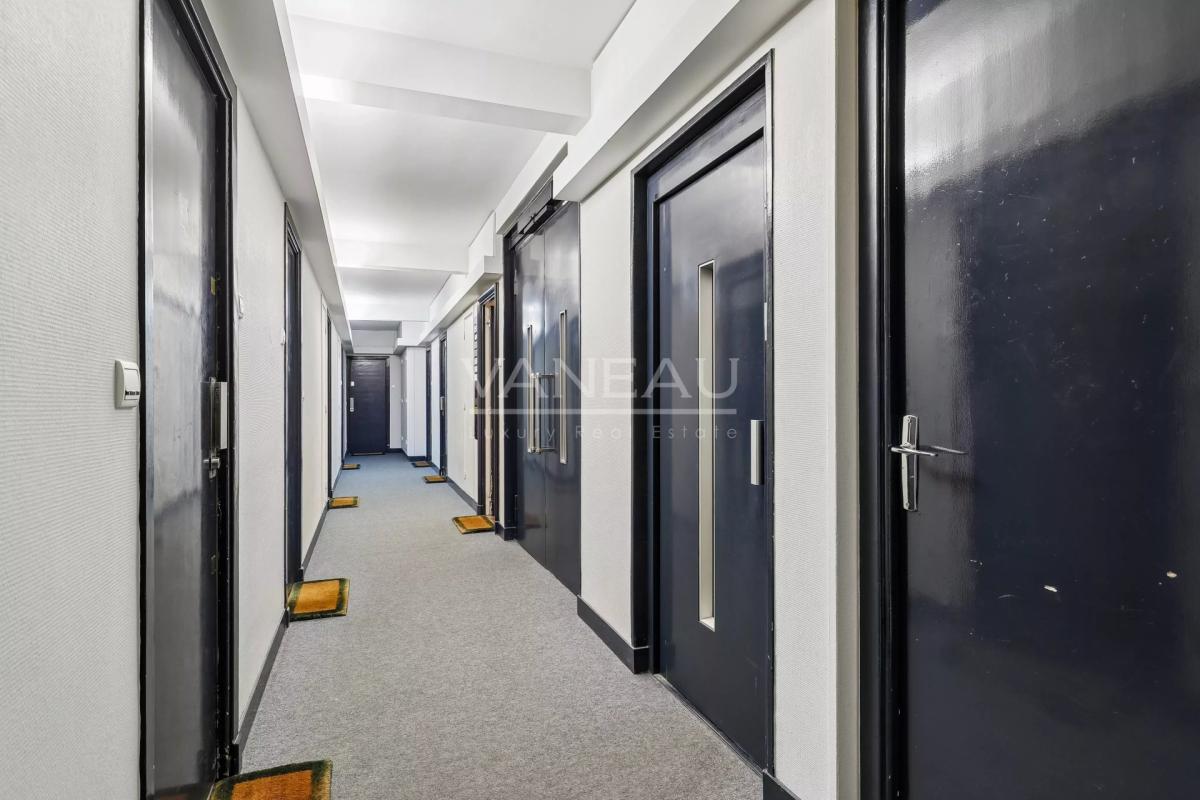 Paris 1er Louvre-Rivoli / Place des Victoires