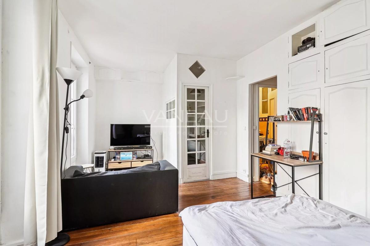 Studio lumineux loué – Paris XXe