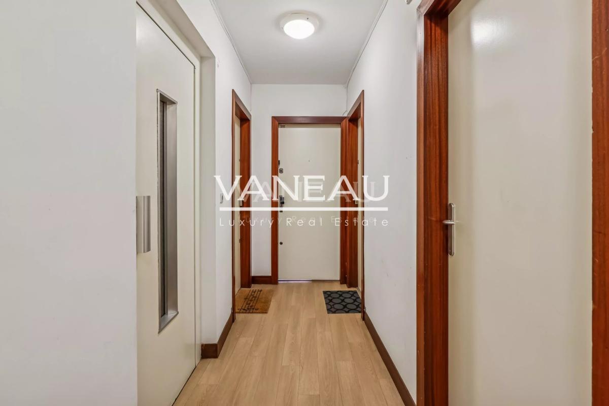 PARIS XVIIIe - STUDIO 20m² - Idéal Investisseurs