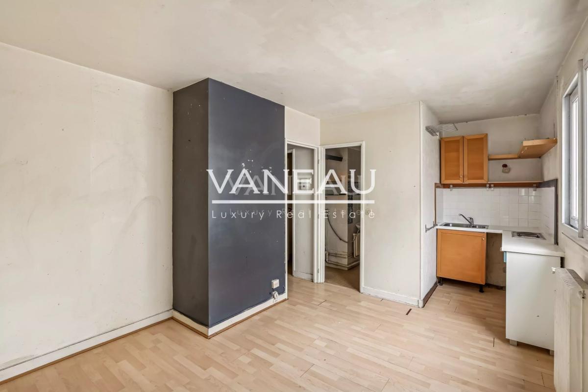 PARIS XVIIIe - STUDIO 20m² - Idéal Investisseurs