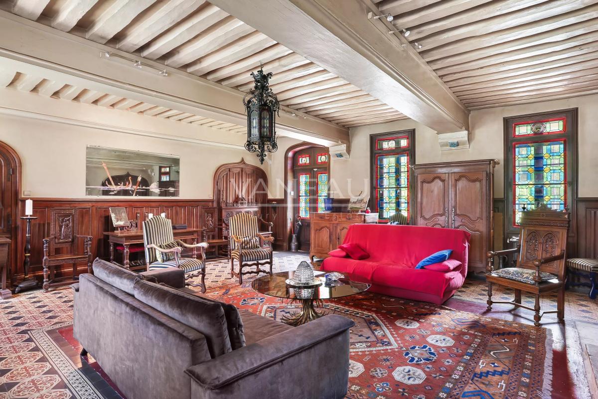 Rouen - Magnifique manoir dans un parc de 2 hectares - Charme et authenticité.