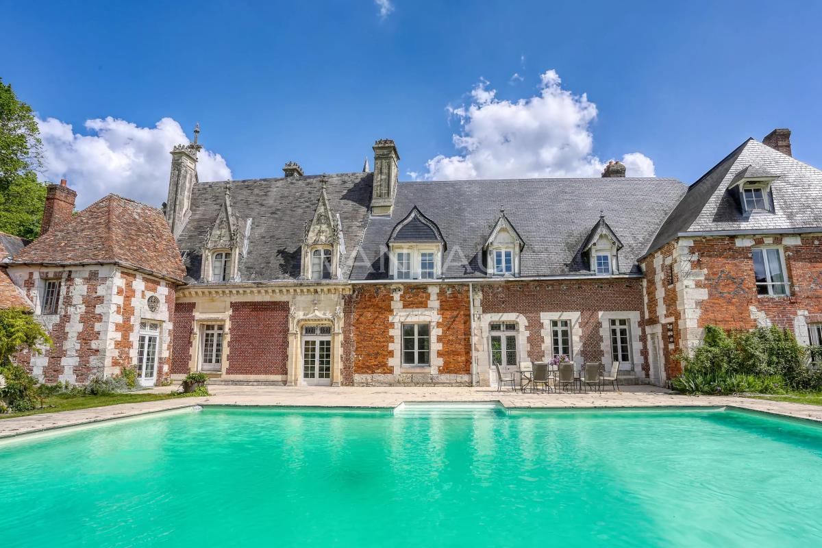 Rouen - Magnifique manoir dans un parc de 2 hectares - Charme et authenticité.