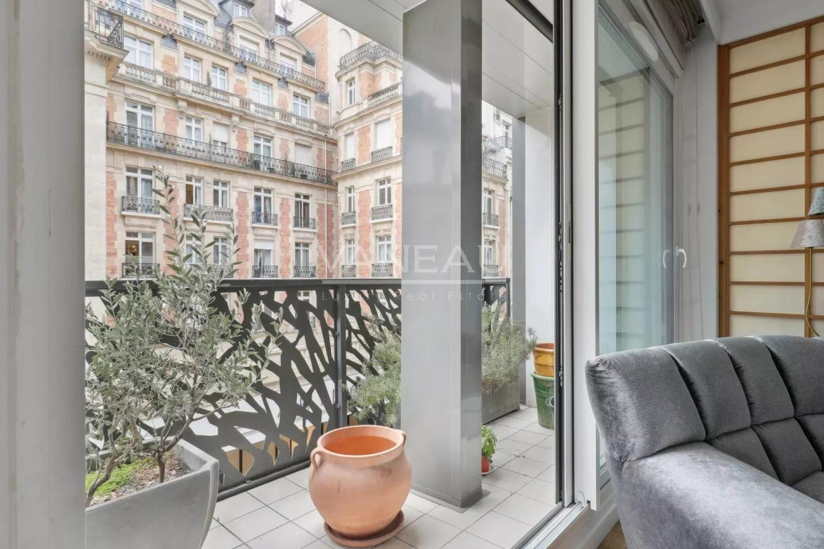 Paris VIII - Pied à Terre - Balcon