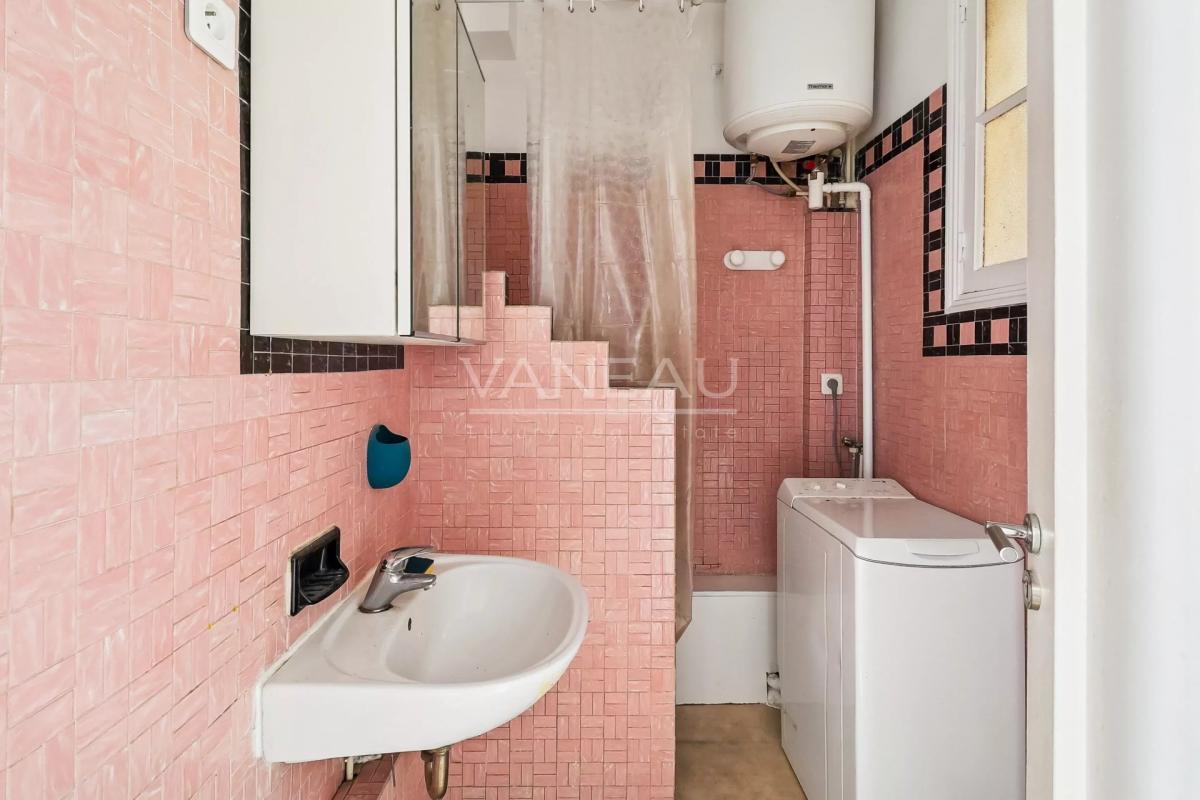 Studio lumineux loué – Paris XXe
