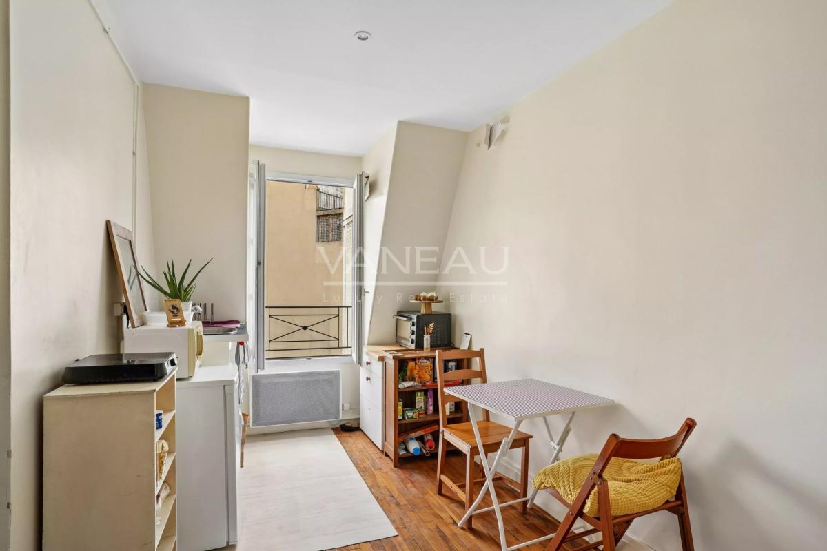Paris XVIe - Passy - Appartement familial et de réception.