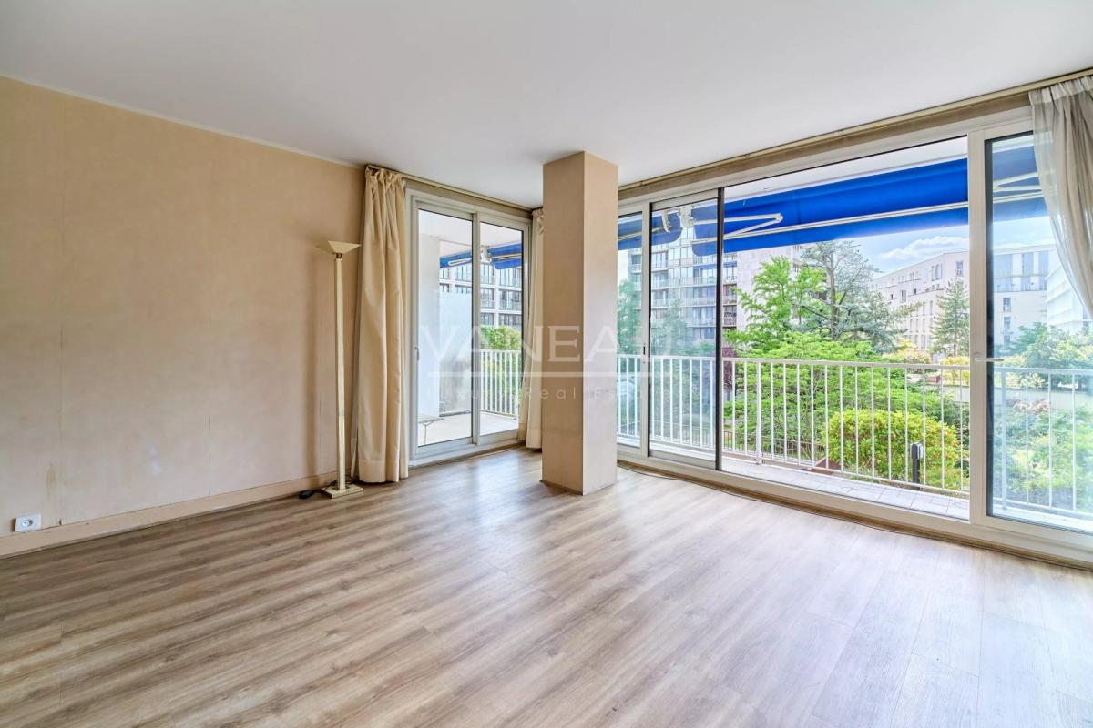 Trois pièces lumineux avec balcon