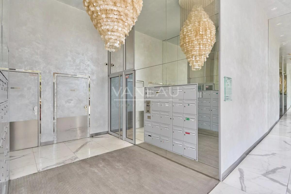 Boulogne Rives de Seine 2 pièces avec terrasse 14 m²