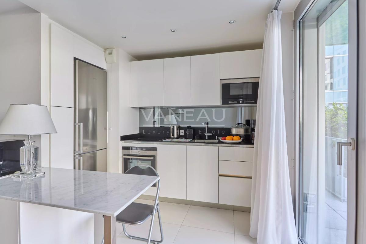 Boulogne Rives de Seine 2 pièces avec terrasse 14 m²