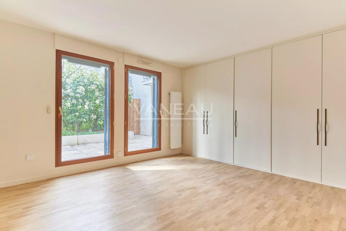 Paris XVe - Sèvres Lecourbe : Appartement familial avec terrasse