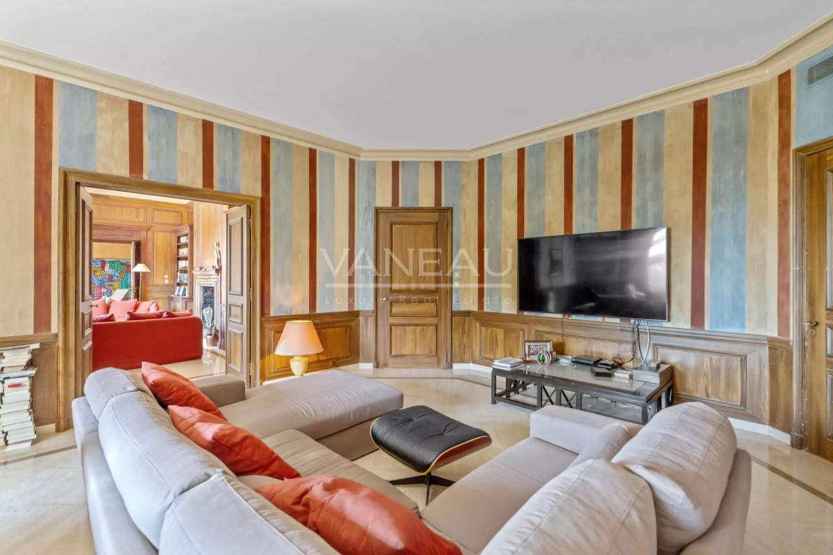 06400 - Cannes – Oxford - Vue mer - Quartier résidentiel recherc