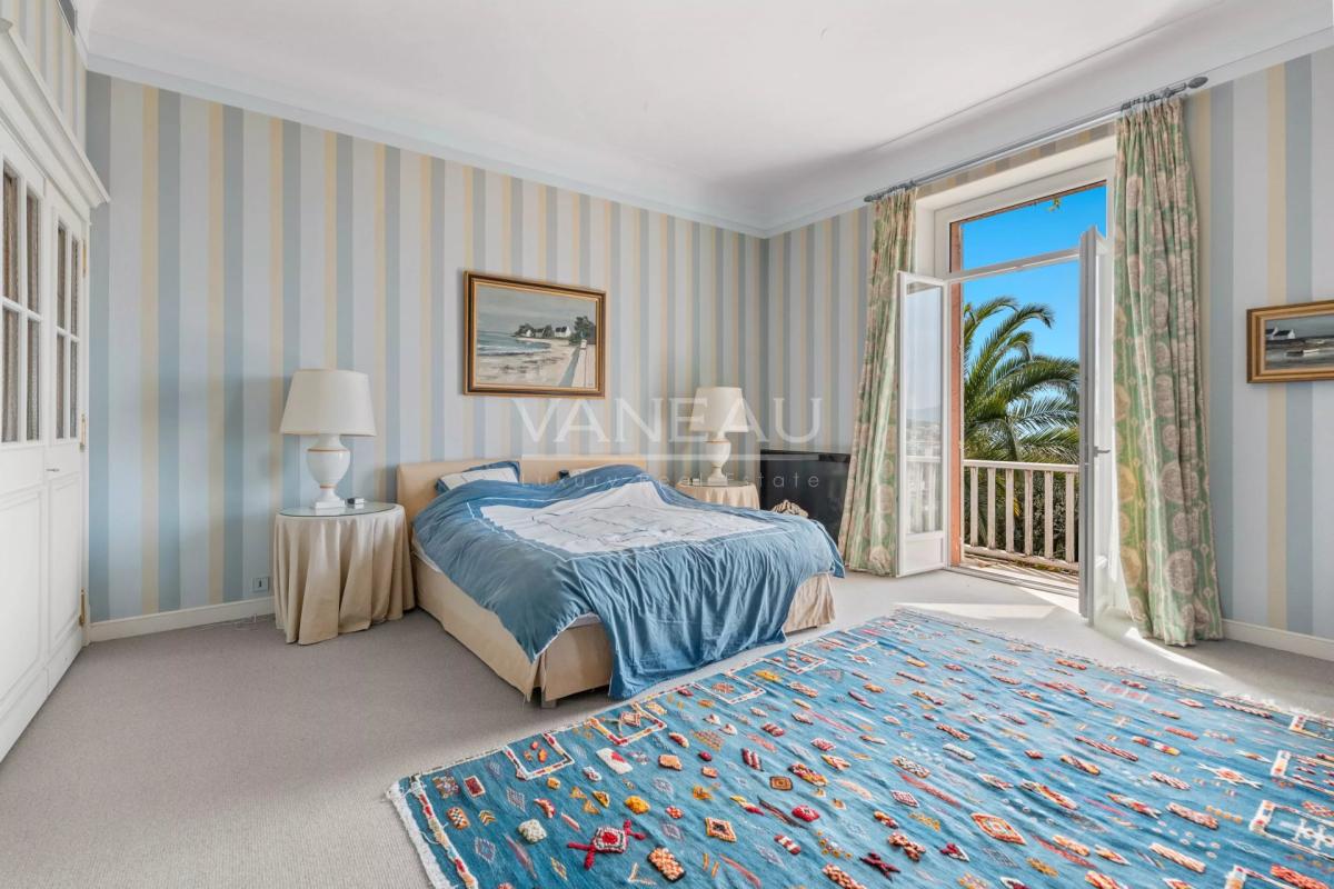 06400 - Cannes – Oxford - Vue mer - Quartier résidentiel recherc