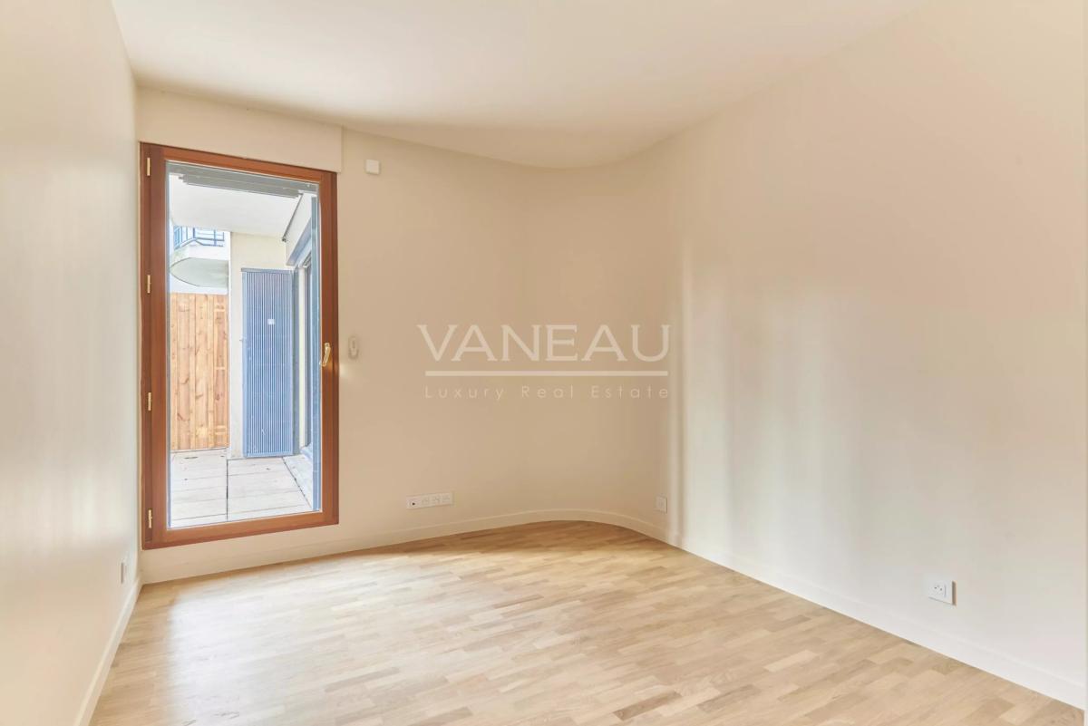 Paris XVe - Sèvres Lecourbe : Appartement familial avec terrasse