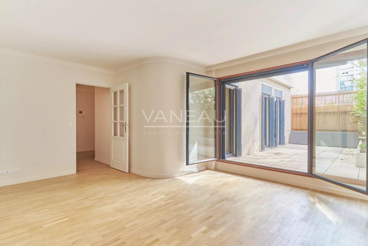 Paris XVe - Sèvres Lecourbe : Appartement familial avec terrasse
