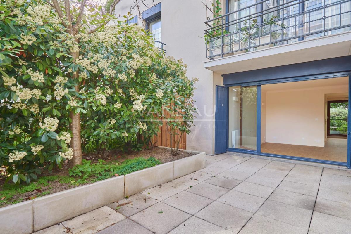 Paris XVe - Sèvres Lecourbe : Appartement familial avec terrasse
