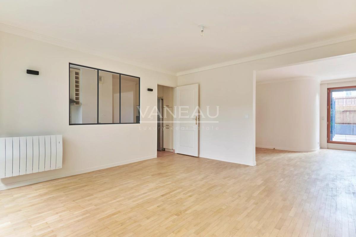 Paris XVe - Sèvres Lecourbe : Appartement familial avec terrasse