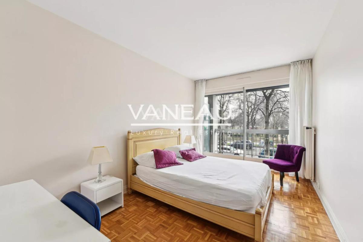 PARIS XIIIe _VAL DE GRACE / ARAGO : 3 CHAMBRES MEUBLEE